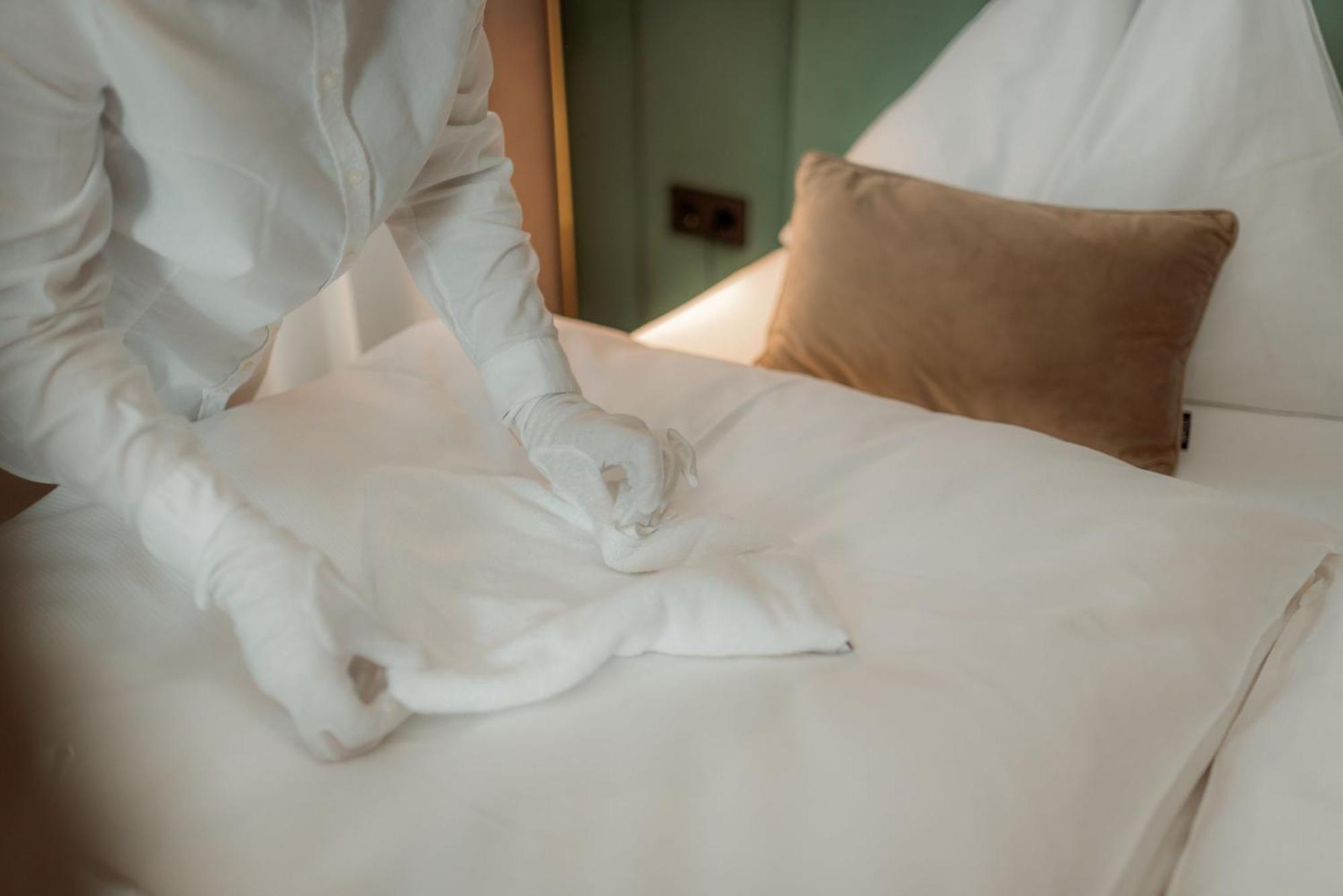 Ned Hotel Graz Bagian luar foto