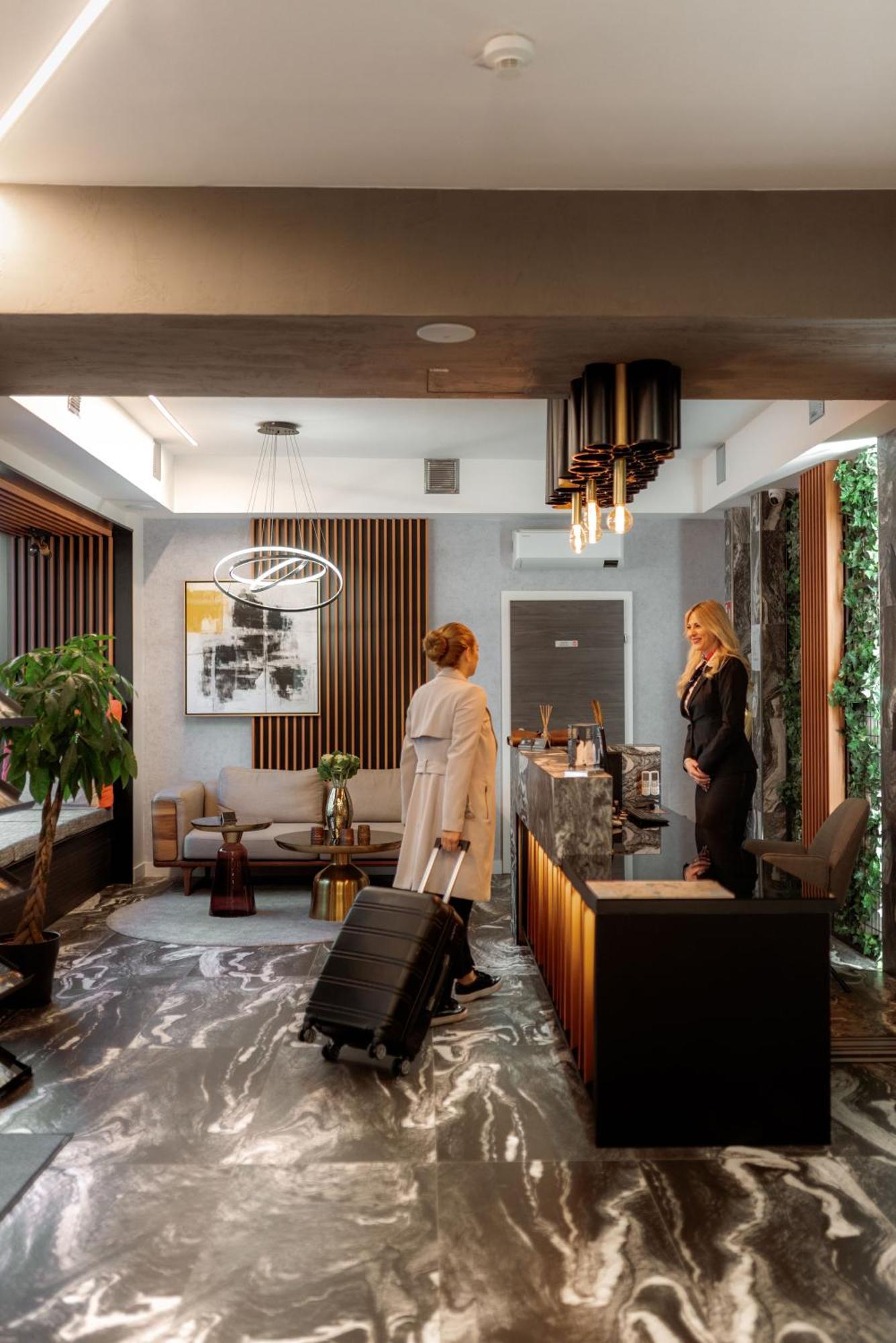 Ned Hotel Graz Bagian luar foto